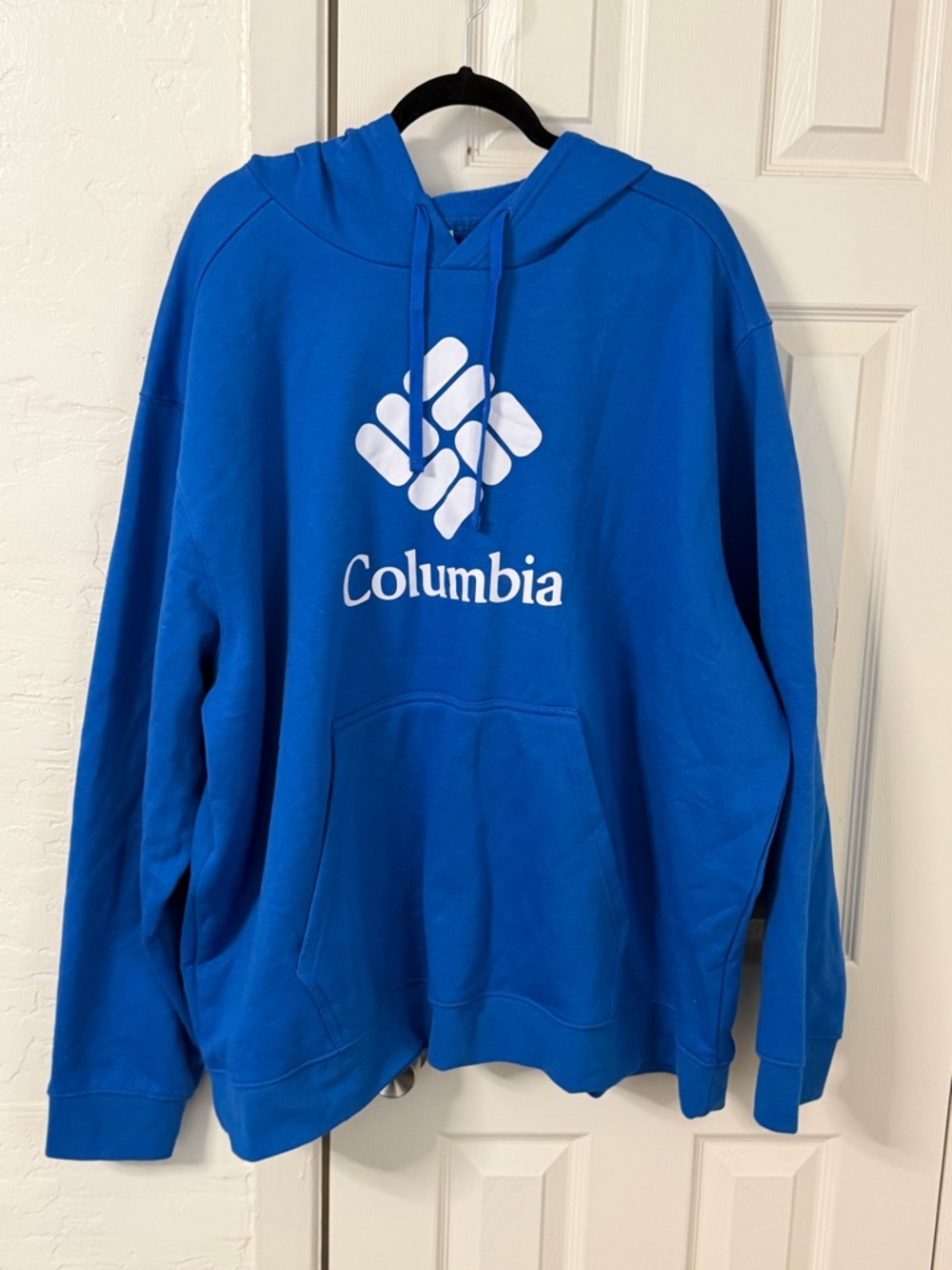 Columbia Men's Royal Blue Pullover Hoodie with White Logo - Picture 2 of 8